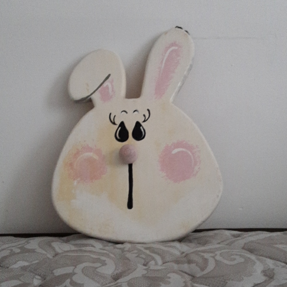 Bunny door hanger
